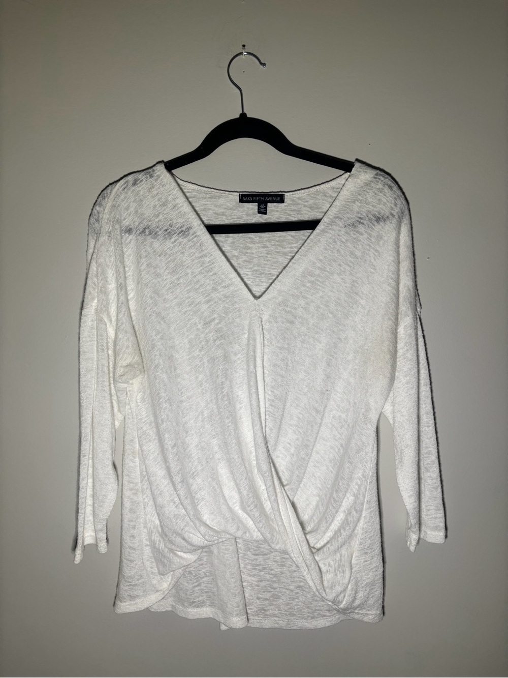 Saks Fifth Avenue White V-Neck Twist-Front Tunic Top
